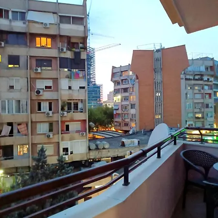 Apartman Apartment-center In Tirana